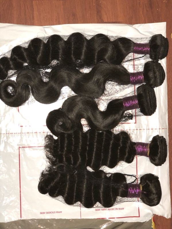 Hair extensions/ Hair weave