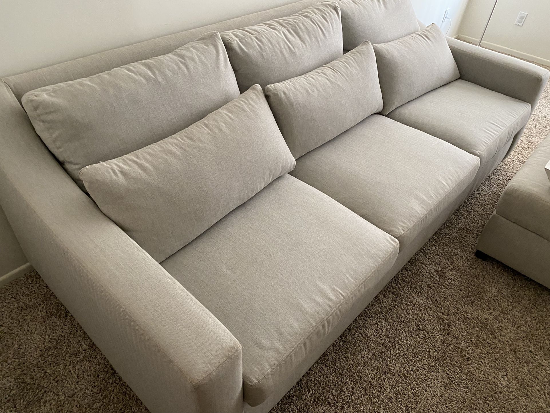 Pottery Barn Sunbrella York Deep Sofa for Sale in Mesa, AZ OfferUp