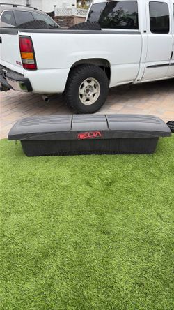 Truck Bed Storage tool box 2005 GMC Sierra Chevy Silverado