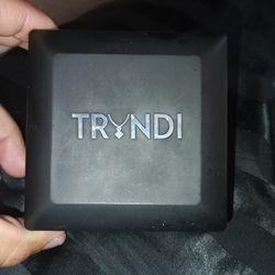 TRYNDI and Kay Jewlers Necklace