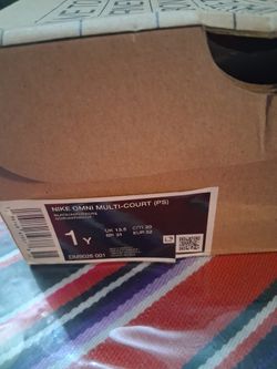 Nike Shoes Size 1 Y