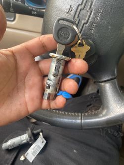 Chevy Silverado Chevy Tahoe ignition switch and keys