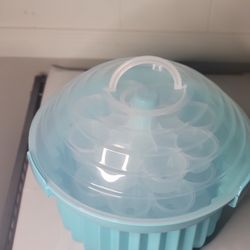 Cupcake Travel Container