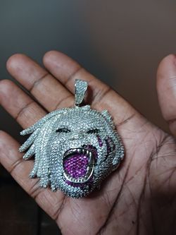 Tee grizzley shop pendant
