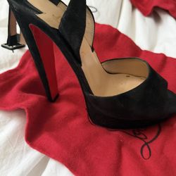 Christian Louboutin 