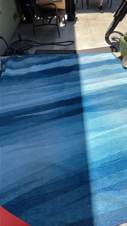 5x7 Ruggable rug with padding