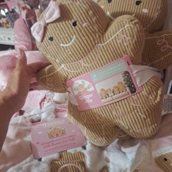 Gingerbread Pillow Set 