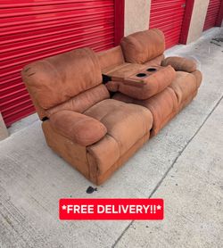 Electric Recliner 3 Seat Couch with Cupholders