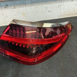 MERCEDES S-CLASS 2021-2024 RH TAILLIGHT OEM 