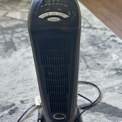 Lasko Ceramic Tower Space Heater – Model 751320 – 1500W Oscillating