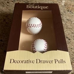 4 Boxes Of Decorative Drawer Pulls
