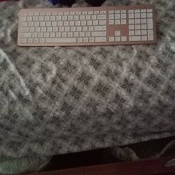 Rose Gold Wireless Keyboard . 