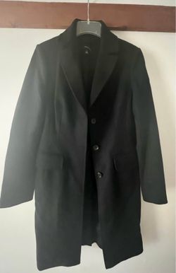 WOMANS KAREN MILLEN WINTER COAT