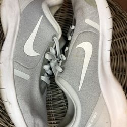 Nike women’s shoes