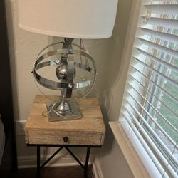 End Table And Lamps