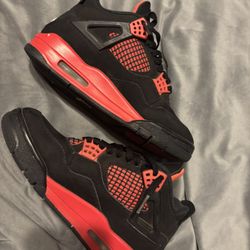 Red jordan’s 4s 
