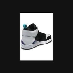 Jordans New In Box Size 10 Fadeaway 