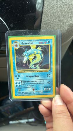 Gyarados (Holographic)