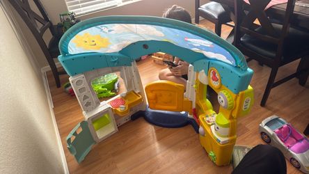 Fisher price smart and laugh learning house
