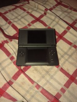 Nintendo DS Lite Red