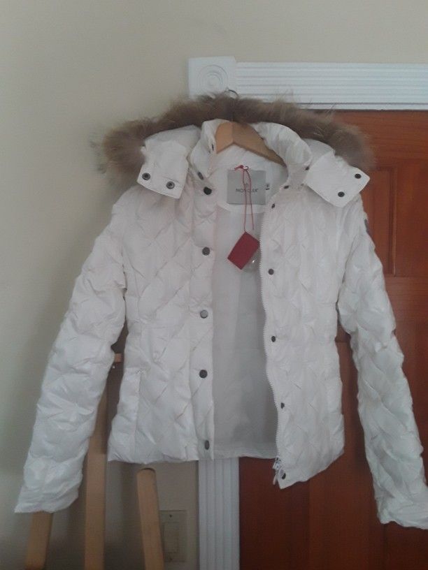 Moncler New Womens Hooded Jacket Made In Japan