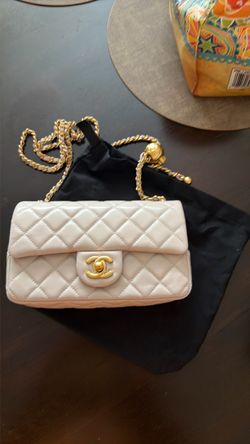 Chanel purse bag