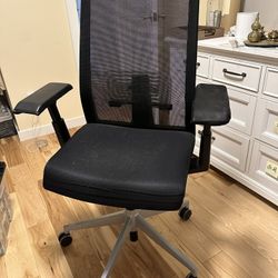 office chair working well