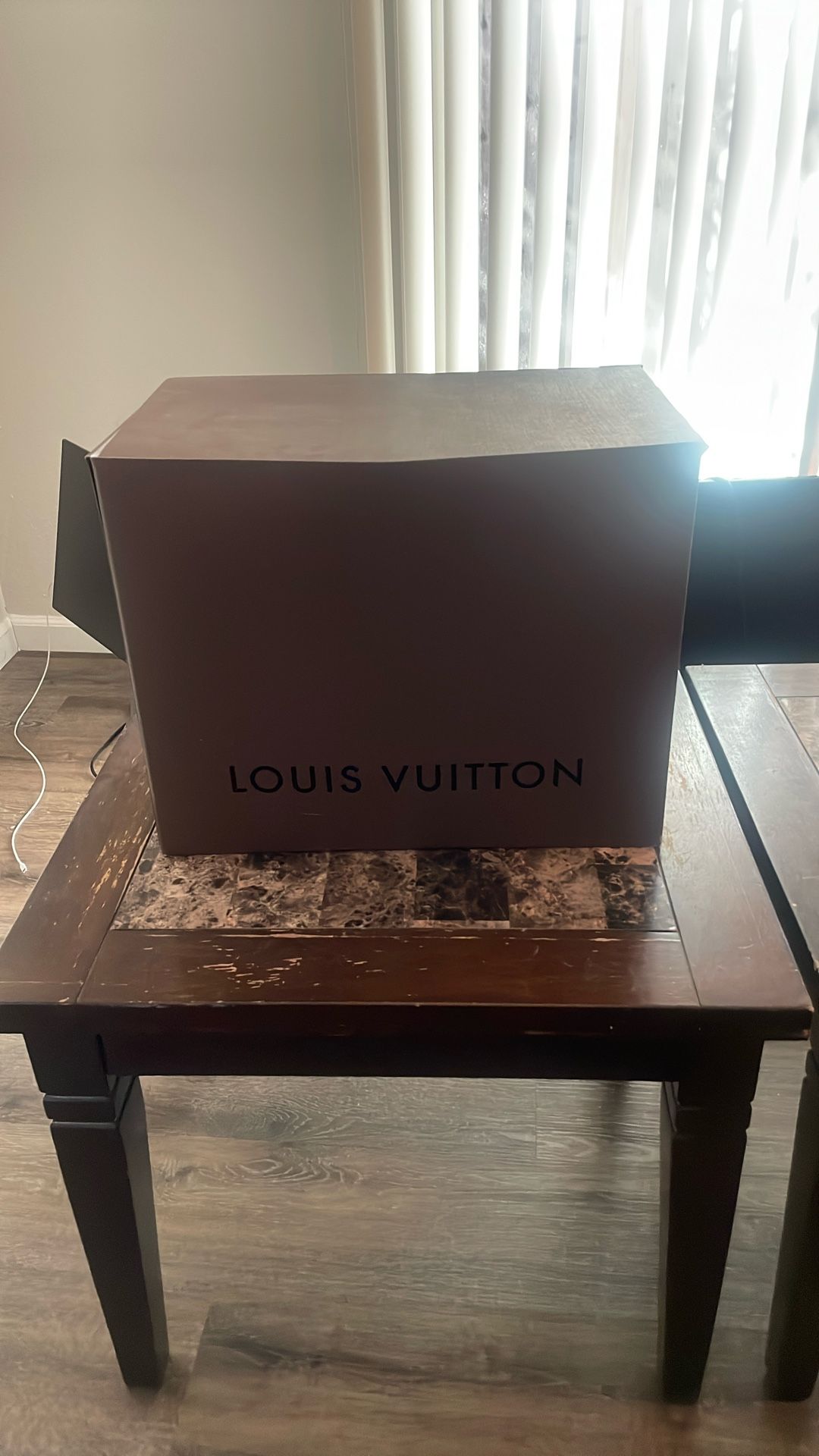 Louis Vuitton Box