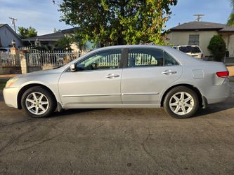 Honda Accord Silver 4-Door Sedan