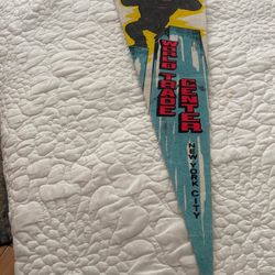 VINTAGE KING KING WORLD TRADE CENTER PENNANT