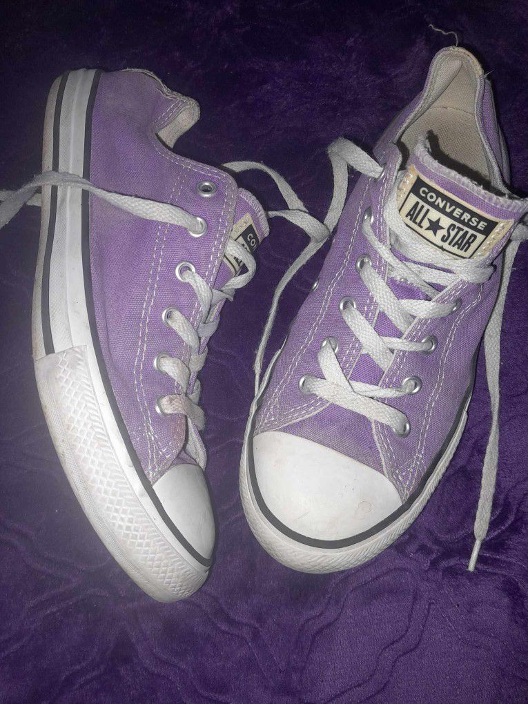 Womens Purple Converse