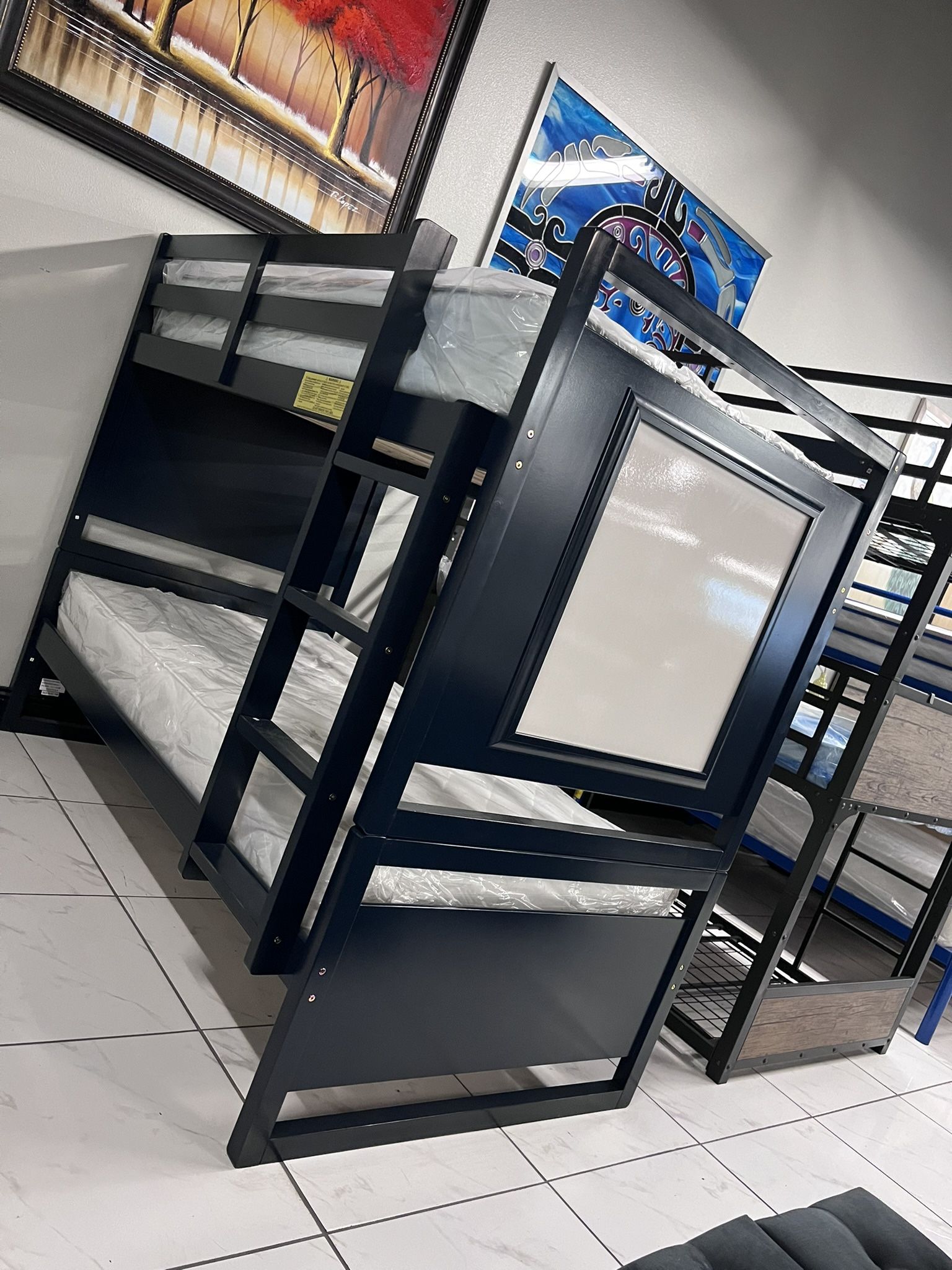 Twin/Twin Bunk Bed With Mattress ๐๐ฅ๐๐ฅ