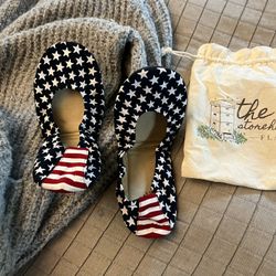 American Flag Storehouse Flats