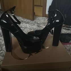 Charlotte Russe Platform Heels Black 