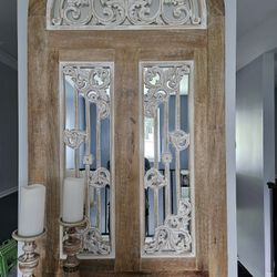 Console And Mirror 