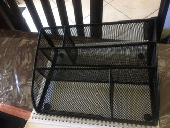 Desk mesh organizer