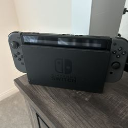 Nintendo Switch bundle (Games And Carrying Case)