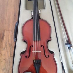 3/4 Size Violin With Case And Bow And Rosin