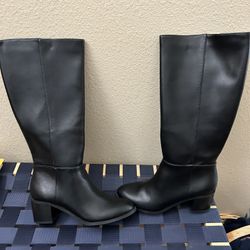 Lauren Conrad WOMEN’S BOOTS, Size 7.5, BRAND NEW In Package