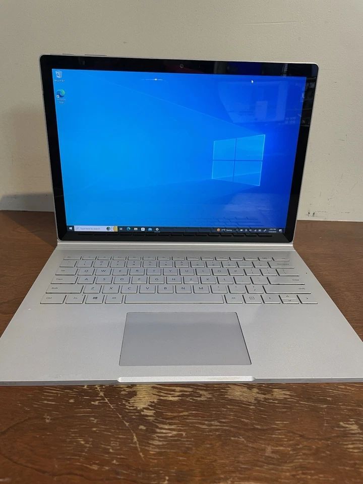 Microsoft surface book 2-1832 105578-1 JAR