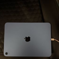 iPad 10th Generation 
