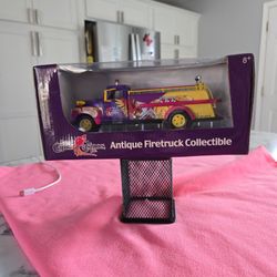 Isle Of Capri Casino Antique Firetruck Collectible