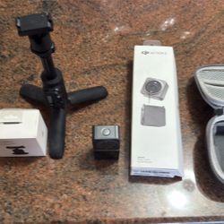DJI Action 2 Dual Screen Bundle – Like New, Huge Savings!