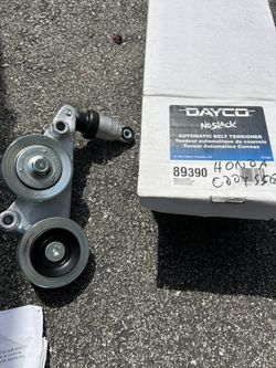 2007 Honda Odyssey Belt Tensioner And Bracke Bolts 