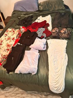 XS Women’s Clothes Lot