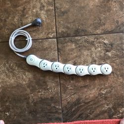 6 Outlet Power Strip