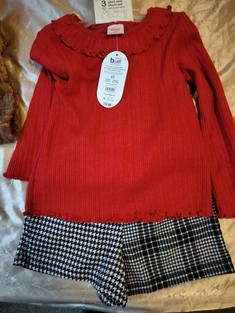 Brand New Outfit 5t 9$