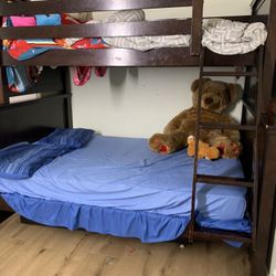 Bunk Bed 