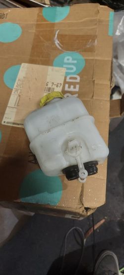 Jeep  Brake Reservoir