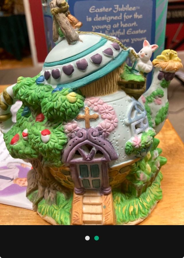 Easter Jubilee Porcelain Bunny House